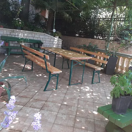 Maria Apartment *