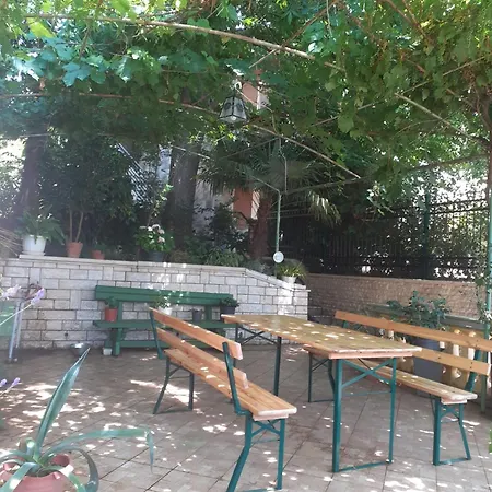 Apartment Maria *